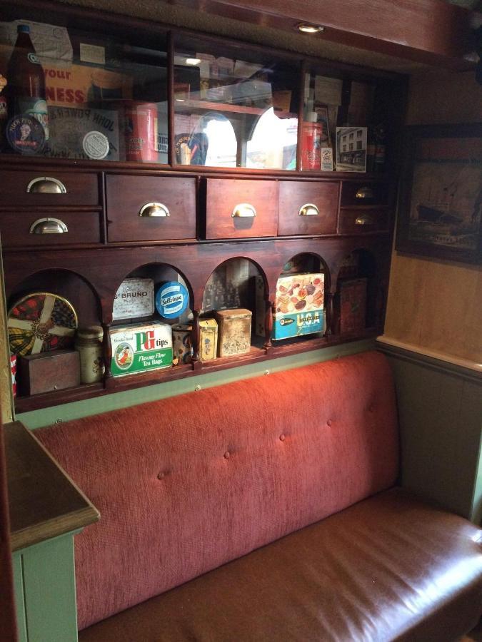 킬라니 Charlie Foleys B&B 외부 사진