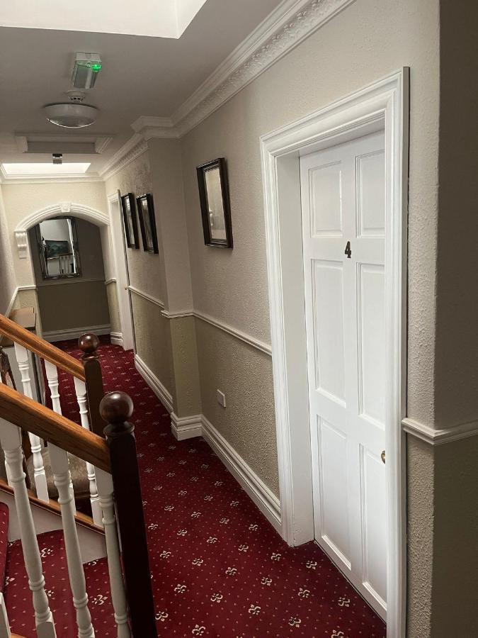 킬라니 Charlie Foleys B&B 외부 사진