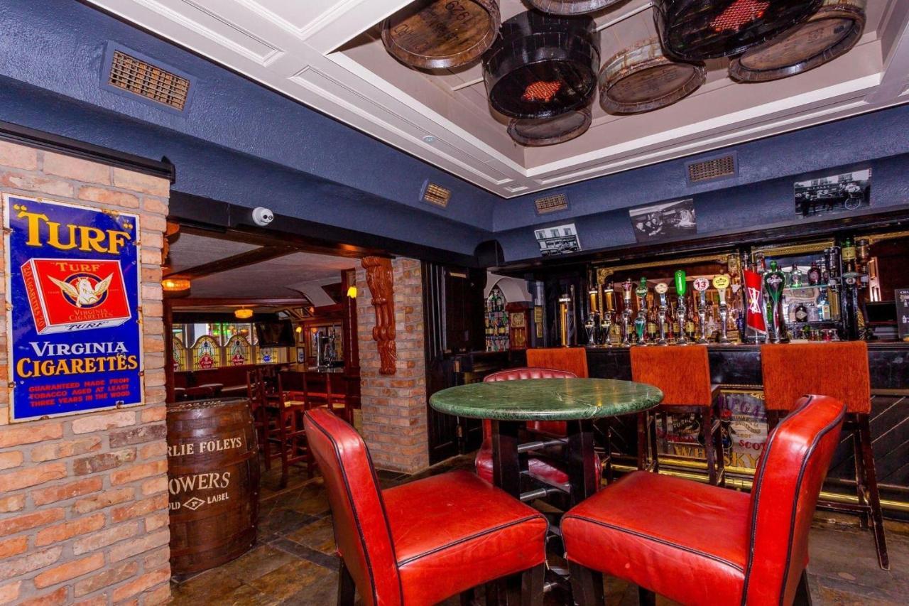 킬라니 Charlie Foleys B&B 외부 사진